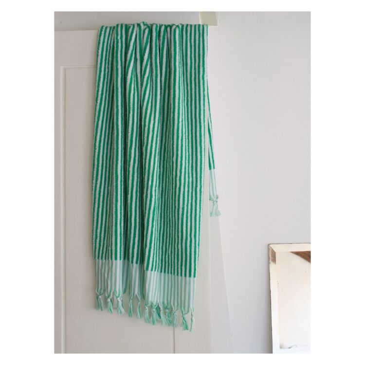 Ottomania Towel striped 170x90 cm Towel striped 170x90 cm - www.romeyntailors.nl - Romeyn Tailors Ottomania Towel striped 170x90 cm Towel striped 170x90 cm - www.romeyntailors.nl - Romeyn Tailors