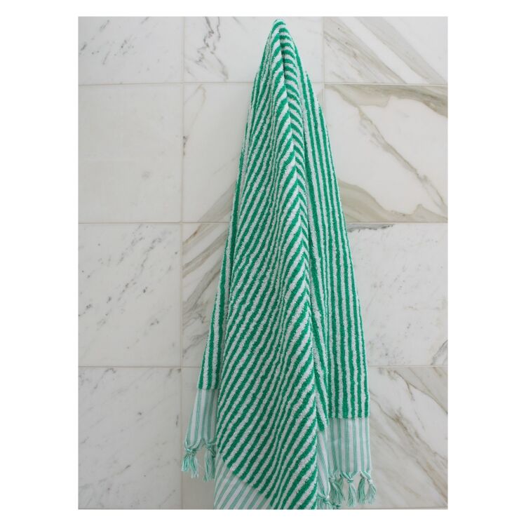Ottomania Towel striped 170x90 cm Towel striped 170x90 cm - www.romeyntailors.nl - Romeyn Tailors Ottomania Towel striped 170x90 cm Towel striped 170x90 cm - www.romeyntailors.nl - Romeyn Tailors