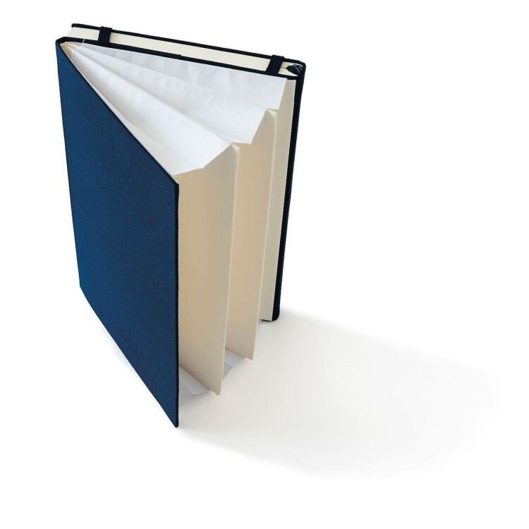 Leuchturm1917 Monocle HC Wallet B6+ Monocle HC Wallet B6+ - www.romeyntailors.nl - Romeyn Tailors