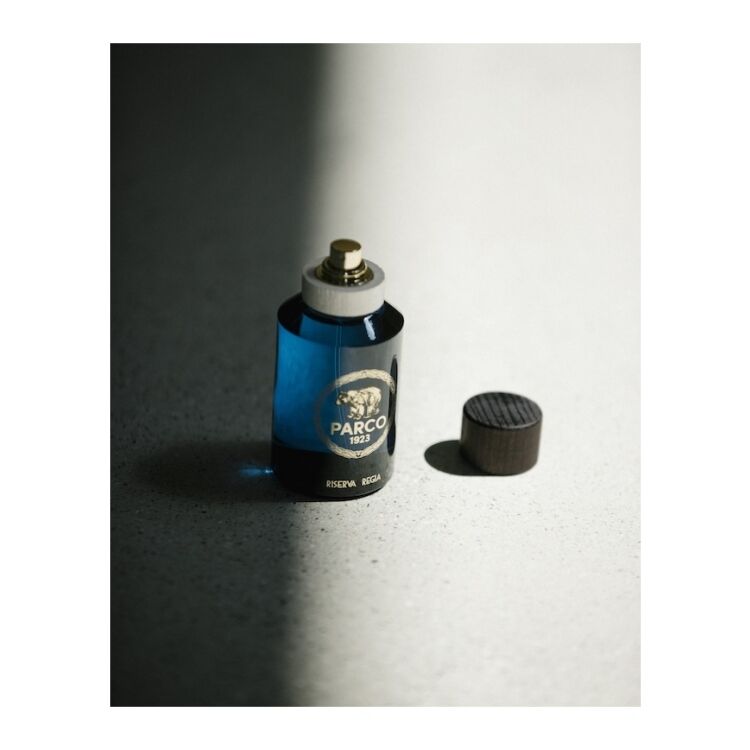 Parco 1923 R. Regia Eau De Parfum 100 ML R. Regia Eau De Parfum 100 ML - www.romeyntailors.nl - Romeyn Tailors Parco 1923 R. Regia Eau De Parfum 100 ML R. Regia Eau De Parfum 100 ML - www.romeyntailors.nl - Romeyn Tailors