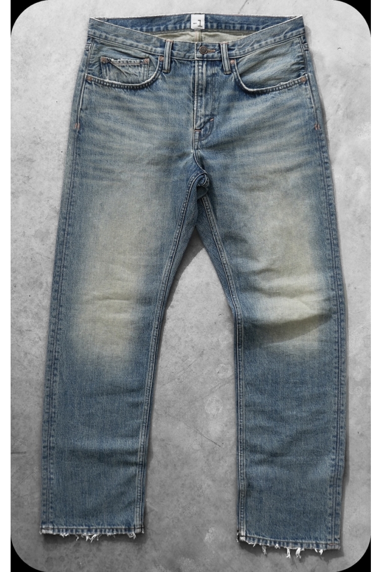 - 1 Jeans 02-02-370 L32